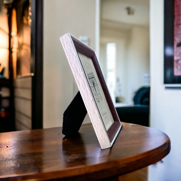 CONCEPTS Picture Frame 5 x 7 Two Way Stand and Hang Brown Wood Silver Trim - Picture 3 of 6